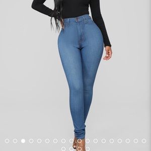 FashionNova Classic Hight Waist Skinny Jean